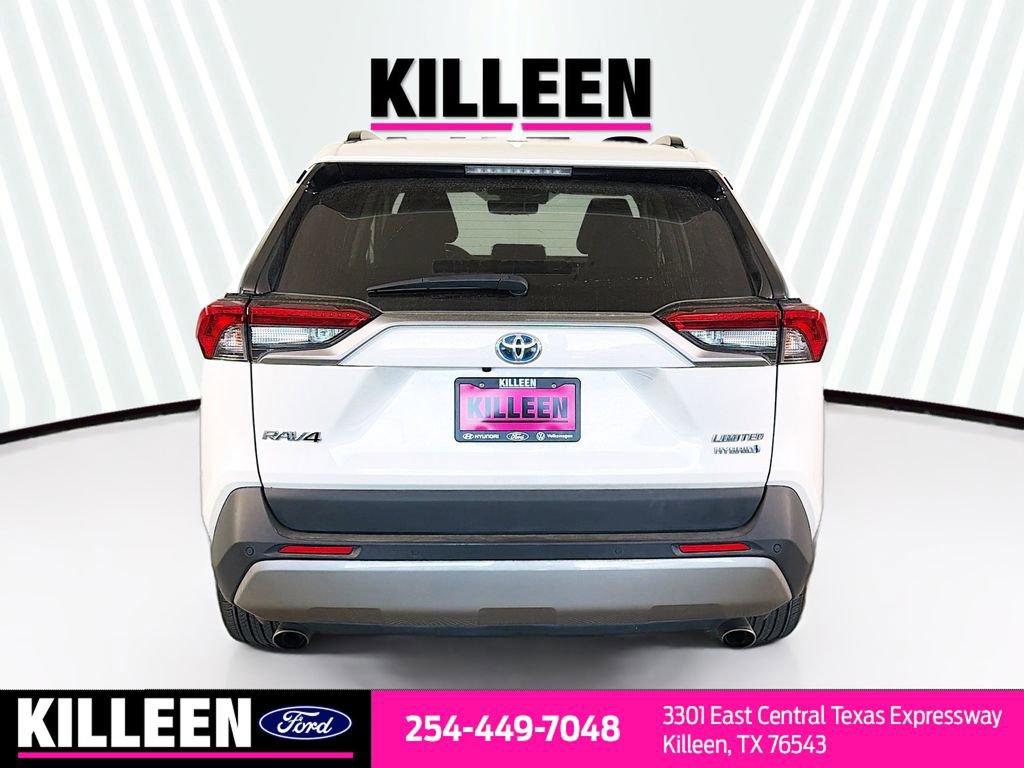 Used 2022 Toyota RAV4 Limited image 7