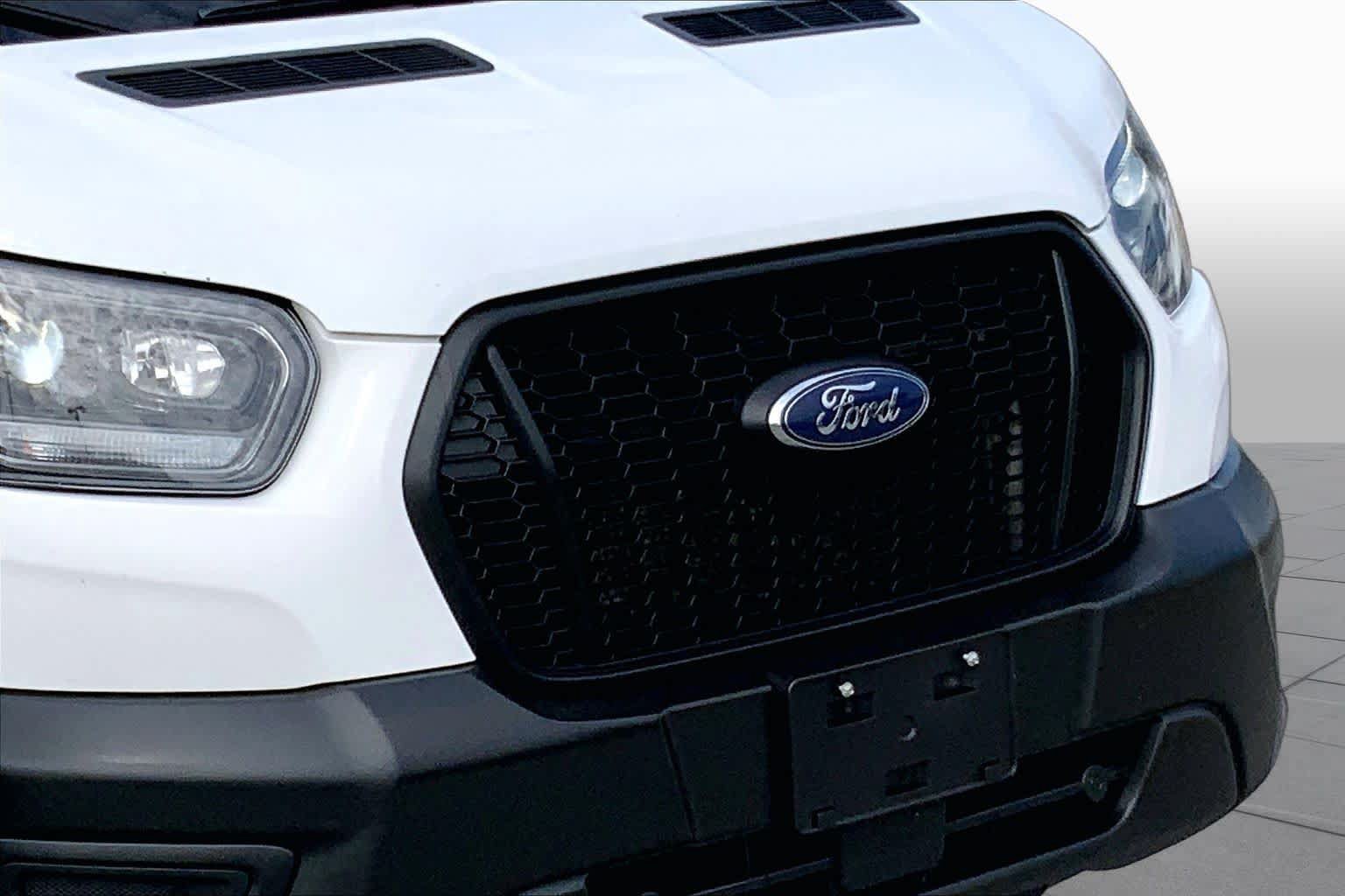 Used 2024 Ford Transit 250 148 High Roof Extended w/ Load Area Protection Package RWD image 24
