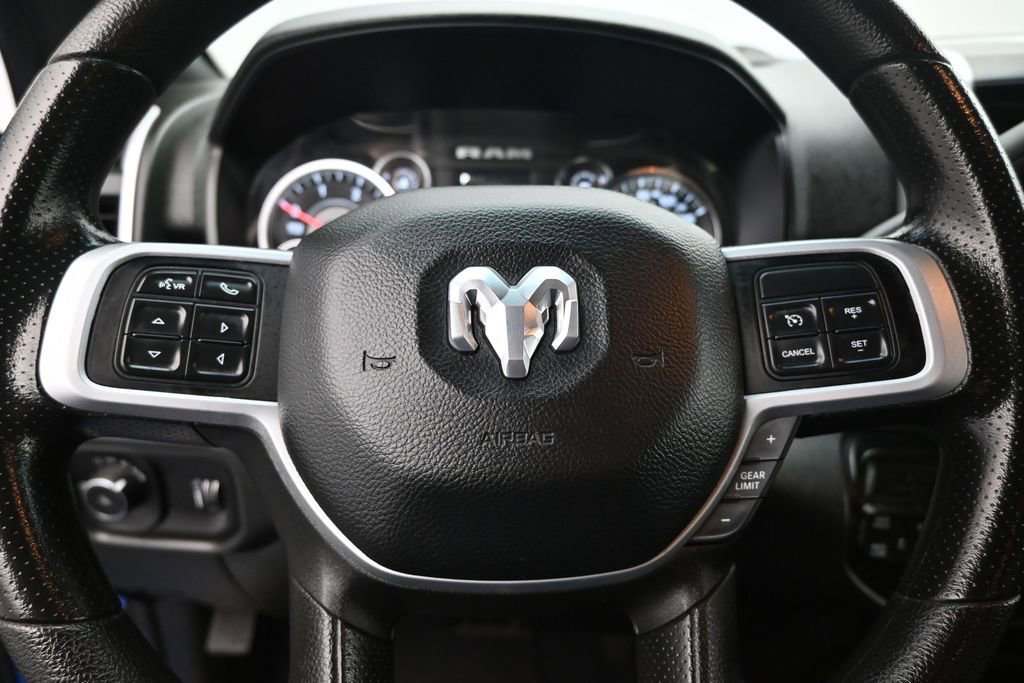 Used 2022 RAM 2500 Big Horn AWD/4WD image 11