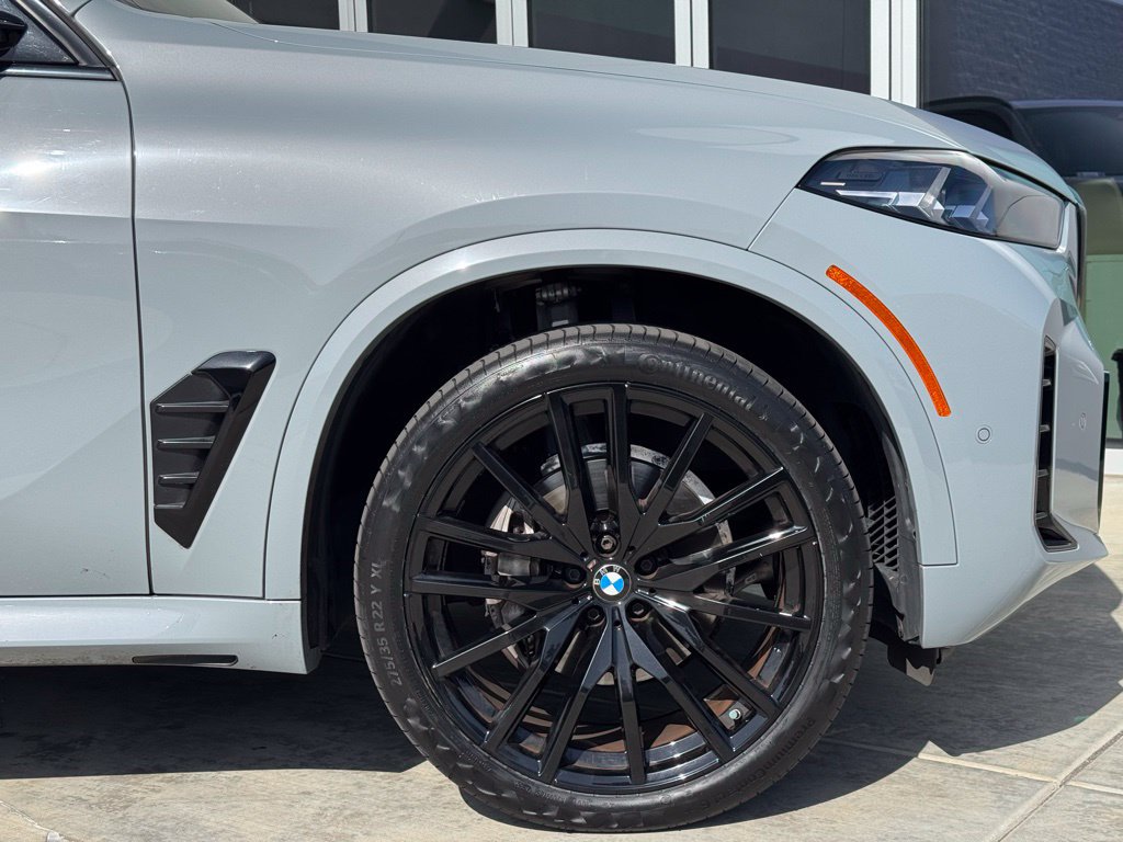 Used 2024 BMW X5 sDrive40i w/ M Sport Package RWD image 9