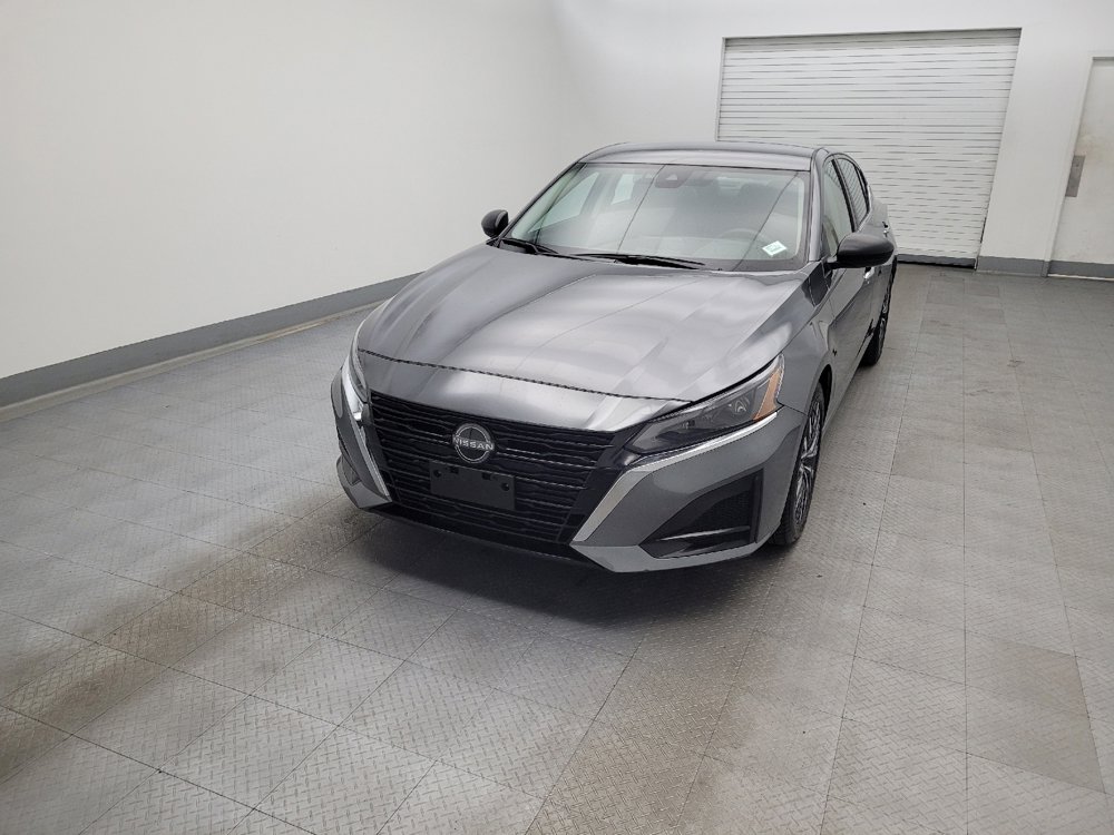 Used 2024 Nissan Altima 2.5 SV image 15