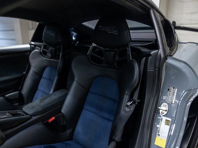 Certified 2025 Porsche 718 Cayman GT4 RS image 5