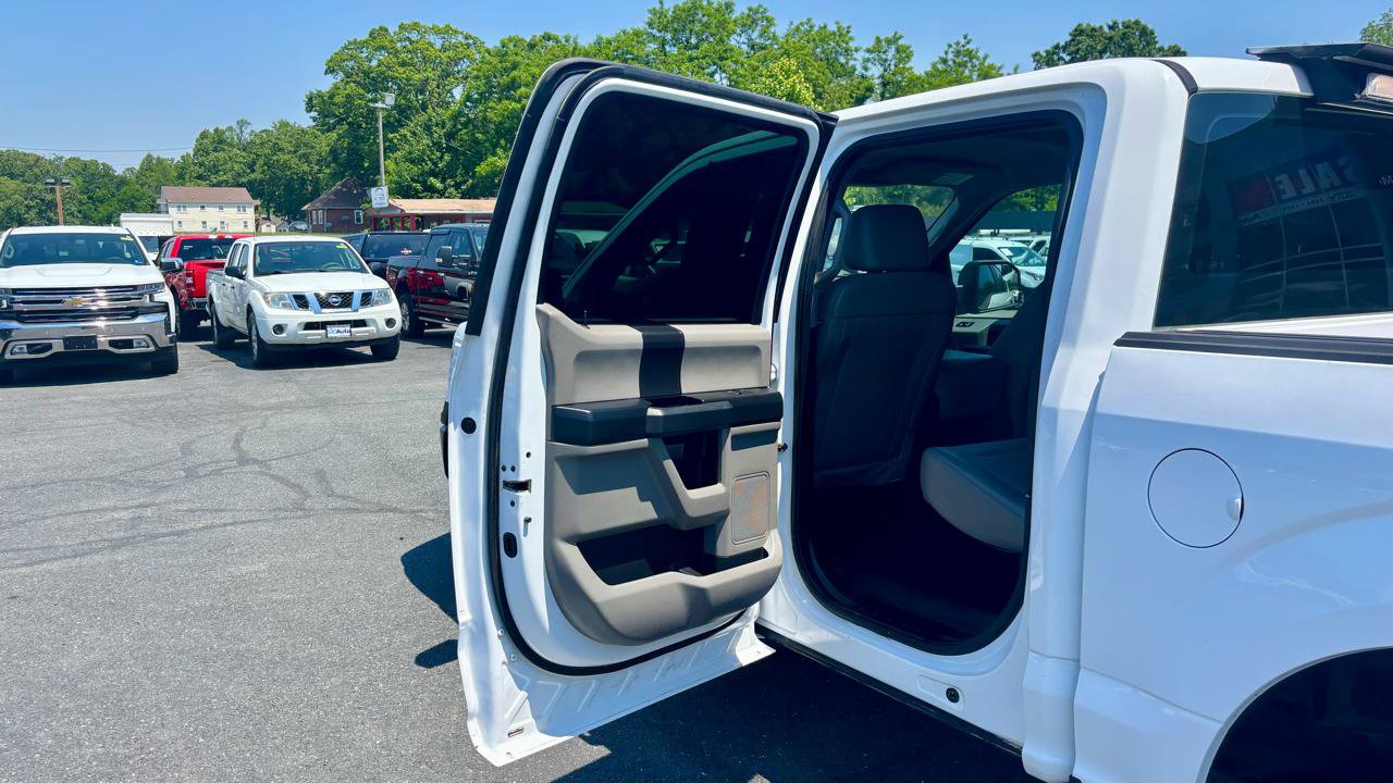 Used 2018 Ford F150 XL w/ Equipment Group 101A Mid AWD/4WD image 16