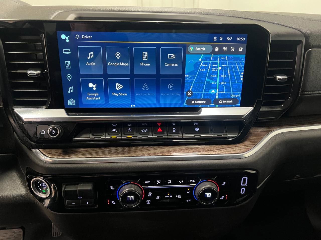 Used 2025 Chevrolet Silverado 1500 LT image 42