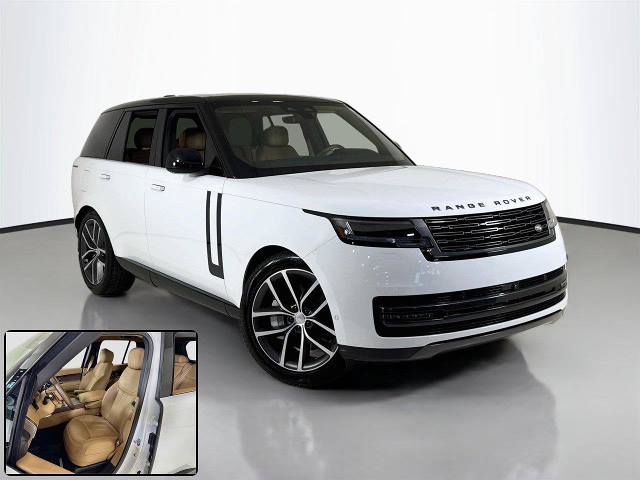 Used 2024 Land Rover Range Rover SE AWD/4WD image 2