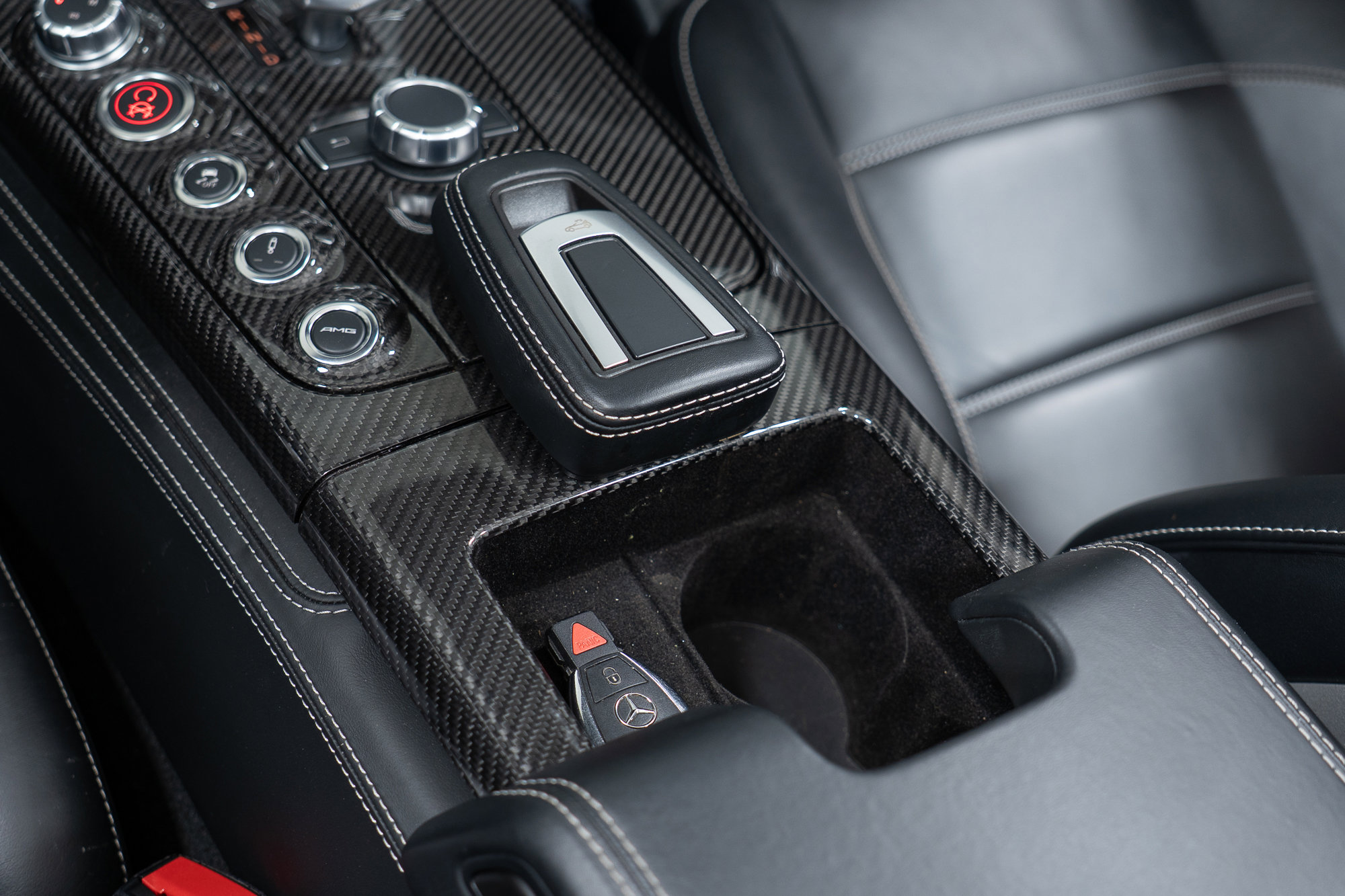Used 2012 Mercedes-Benz SLS AMG Roadster image 27