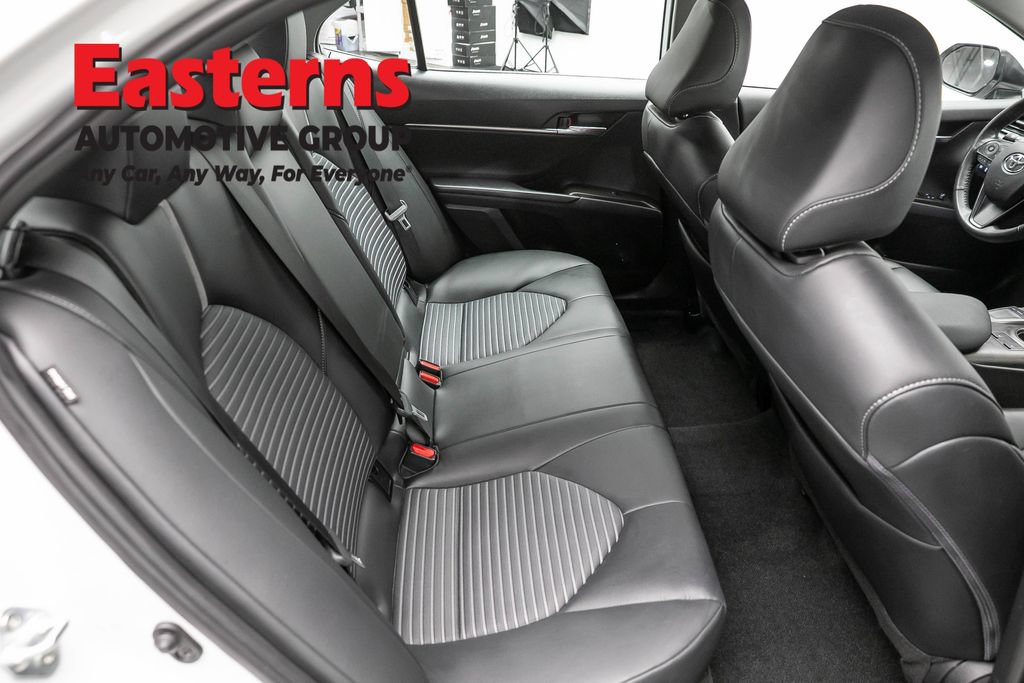Used 2024 Toyota Camry SE w/ Cold Weather Package FWD image 22