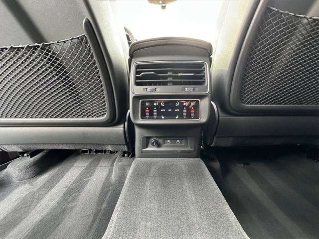 Certified 2025 Audi RS Q8 performance image 29