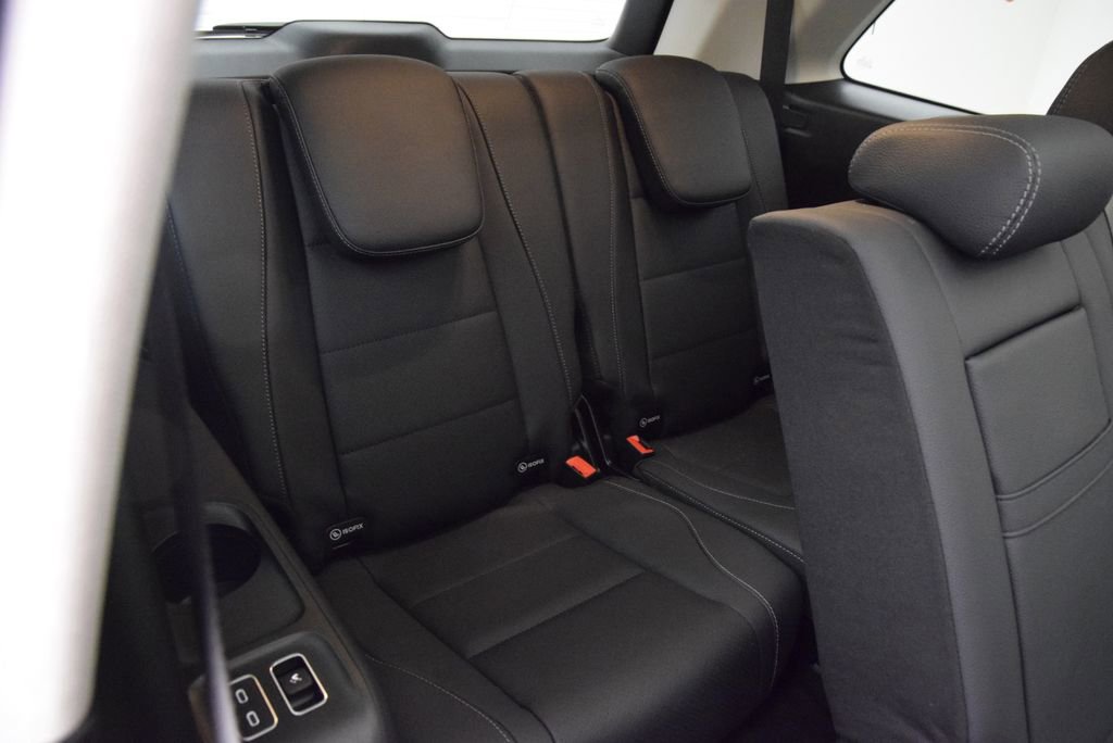 Used 2026 Mercedes-Benz GLS 450 4MATIC image 23