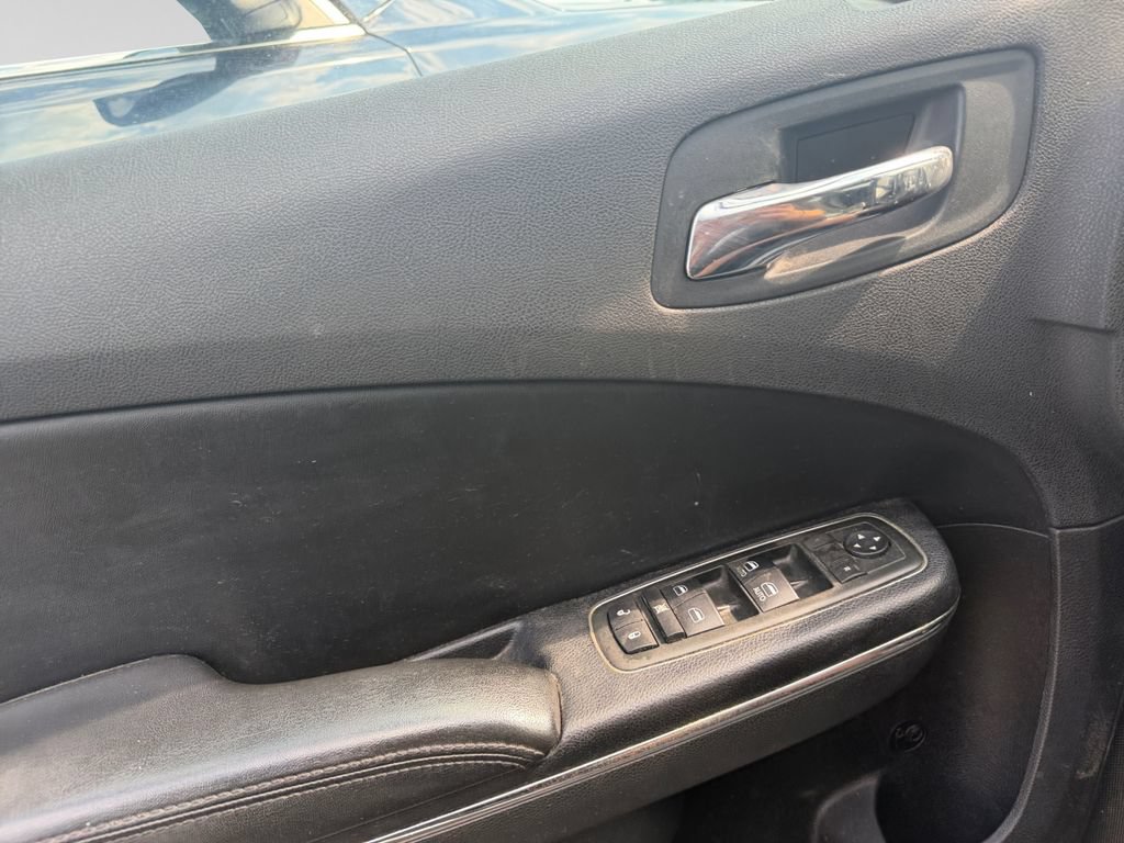 Used 2012 Dodge Charger SE w/ Connectivity Group RWD image 20