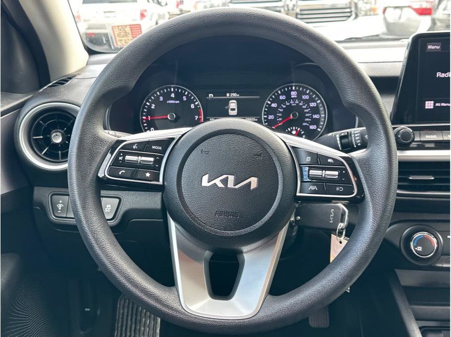 Used 2024 Kia Forte LXS image 16