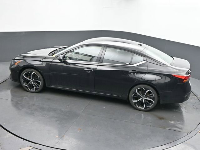 Used 2024 Nissan Altima 2.5 SR image 38