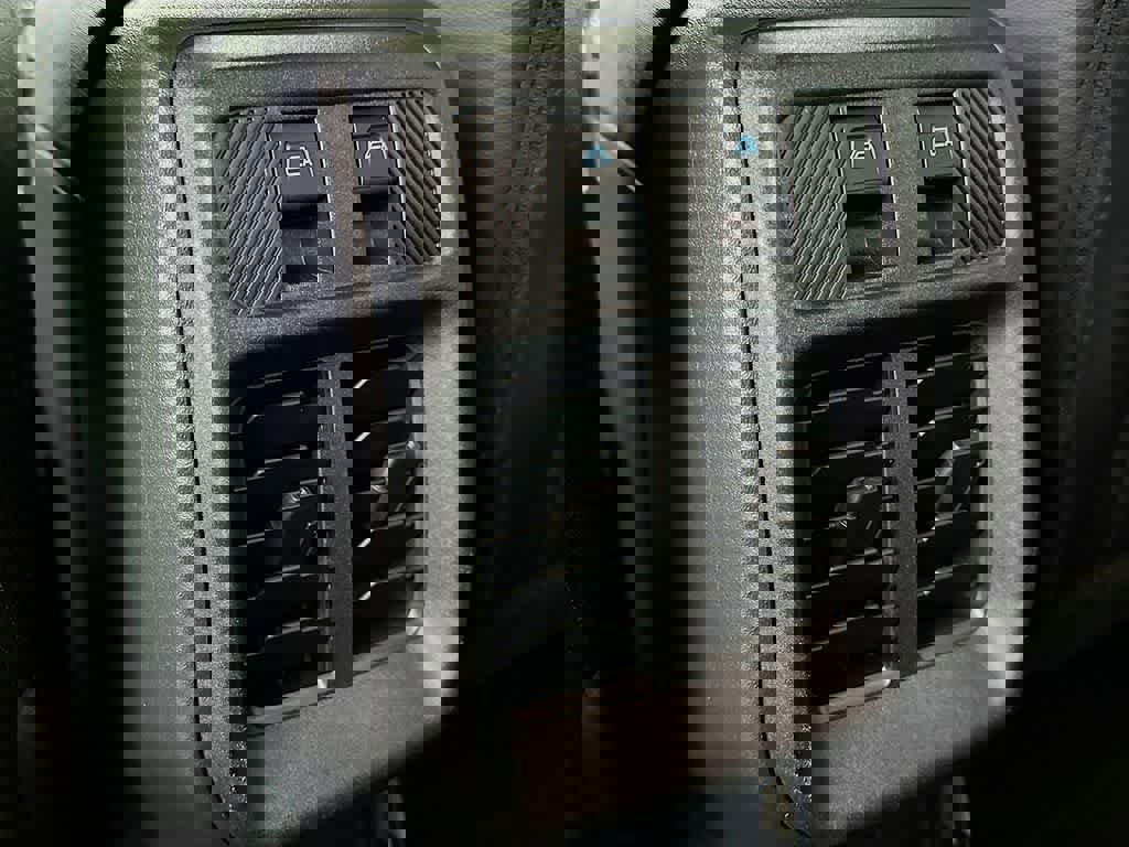 New 2026 Ford Bronco Outer Banks image 13