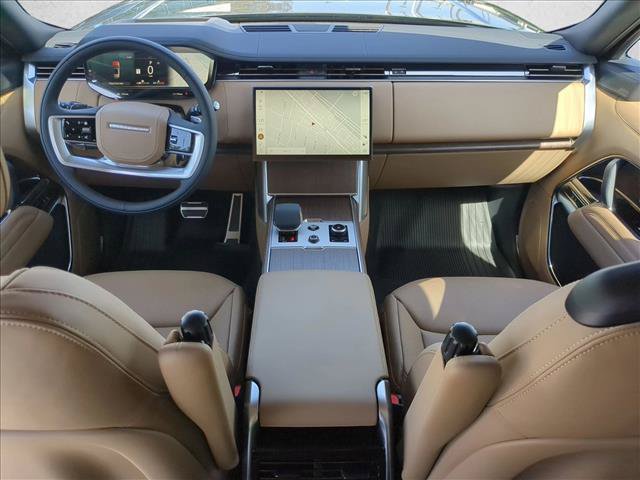 New 2027 Land Rover Range Rover Long Wheelbase SE AWD/4WD image 15