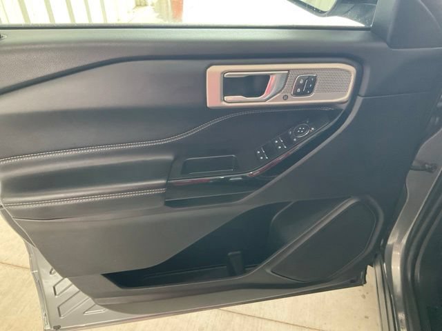 Used 2022 Ford Explorer ST w/ Equipment Group 401A AWD/4WD image 5