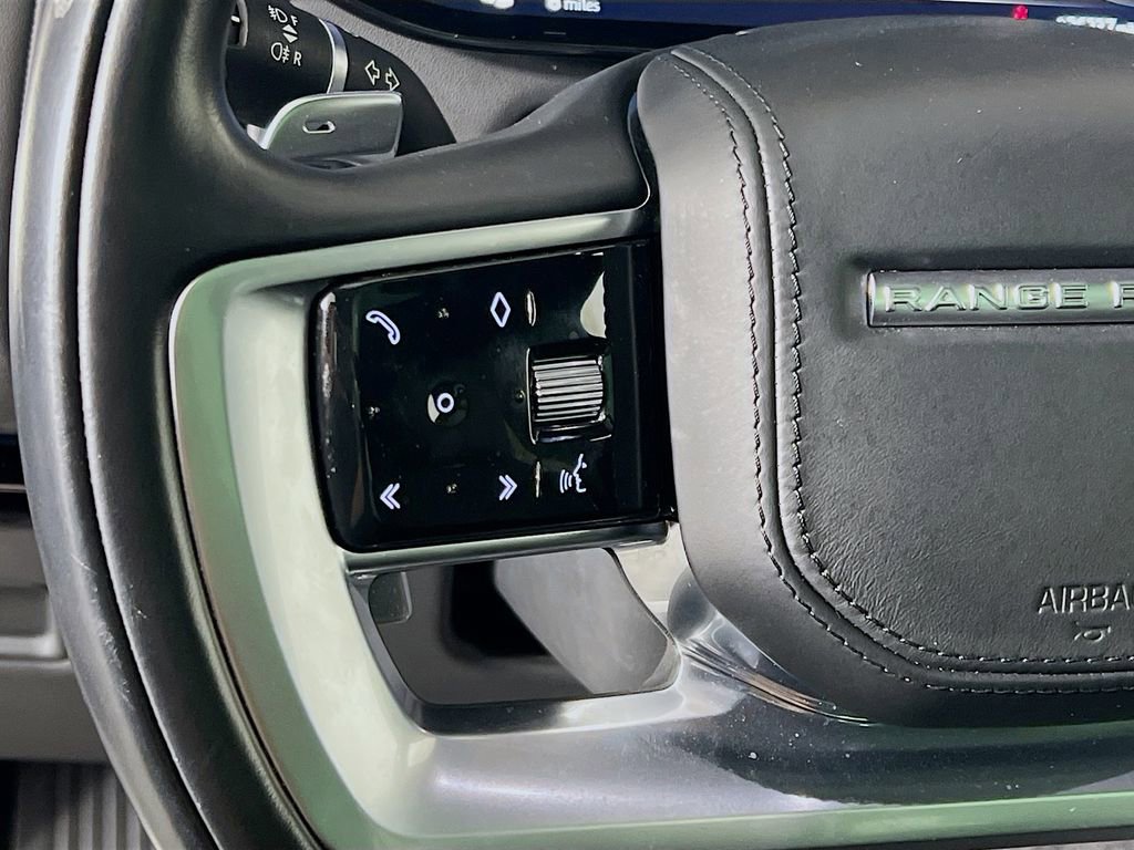 Used 2023 Land Rover Range Rover SE image 10