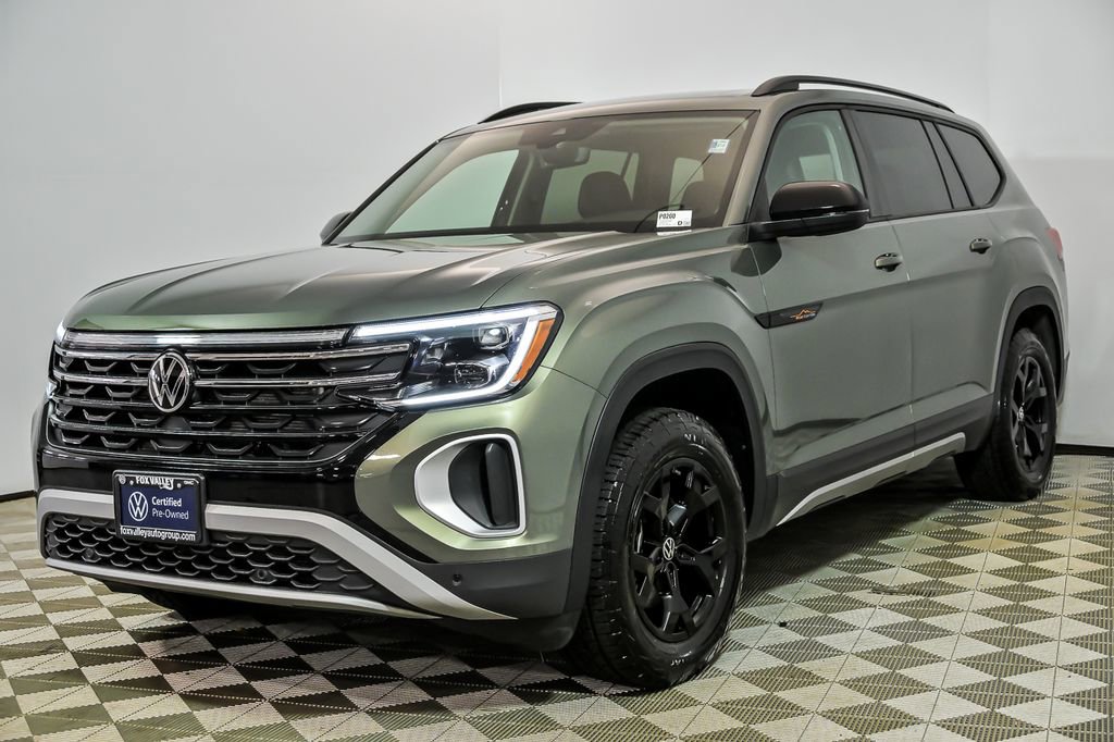 Certified 2026 Volkswagen Atlas Peak Edition AWD/4WD image 5