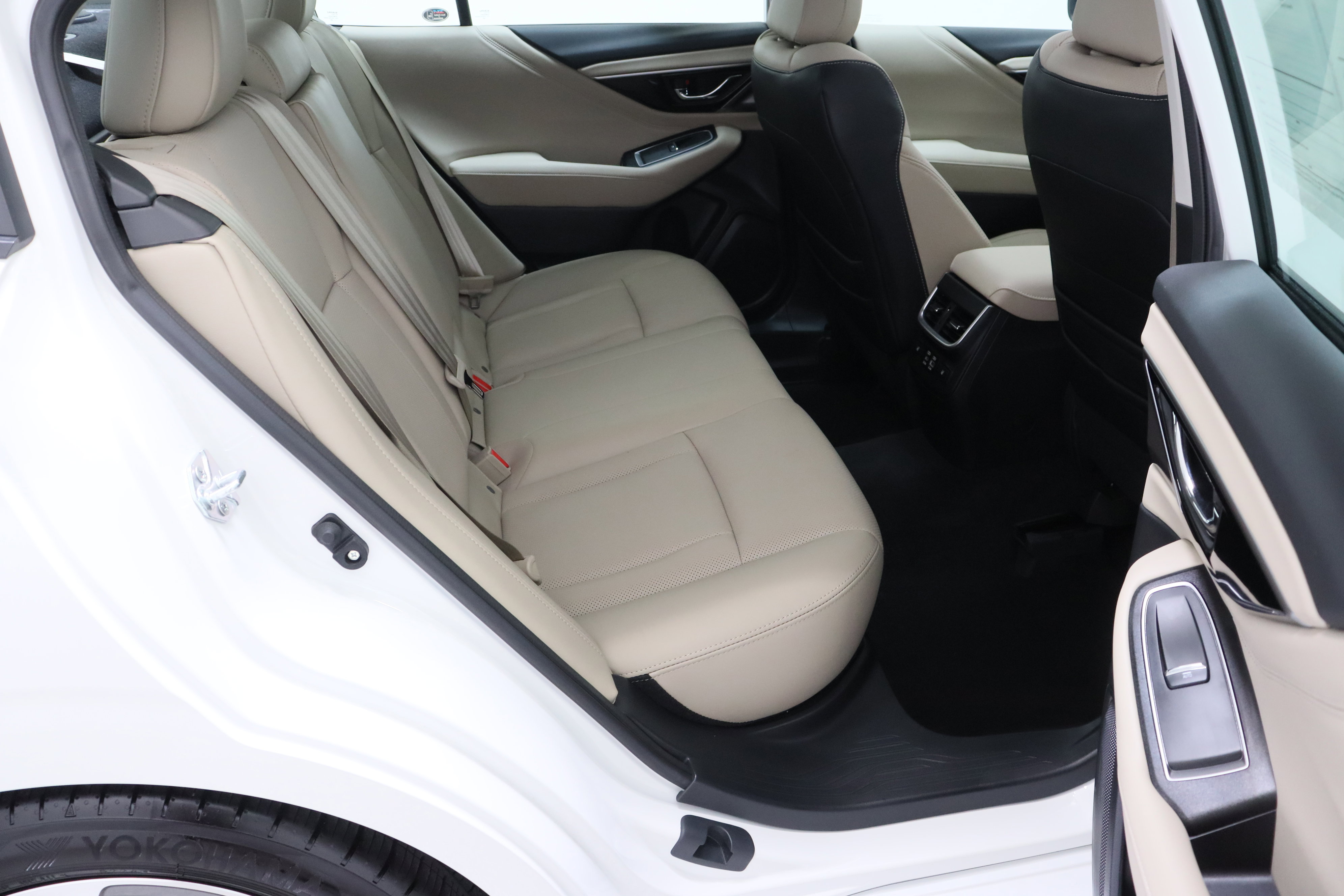 Used 2025 Subaru Legacy Limited AWD/4WD image 36
