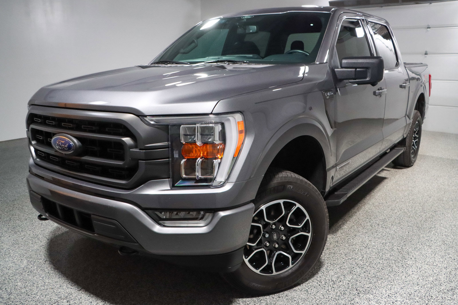 Used 2021 Ford F150 XLT w/ Equipment Group 302A High AWD/4WD image 32