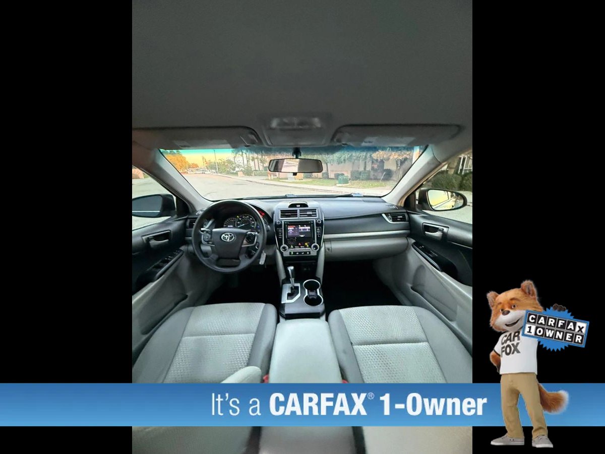 Used 2014 Toyota Camry LE FWD image 35