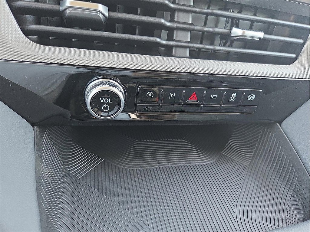 New 2026 Ford Explorer Active image 15