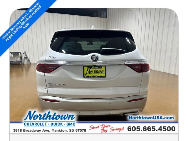 Used 2023 Buick Enclave Essence w/ Experience Buick Package image 4
