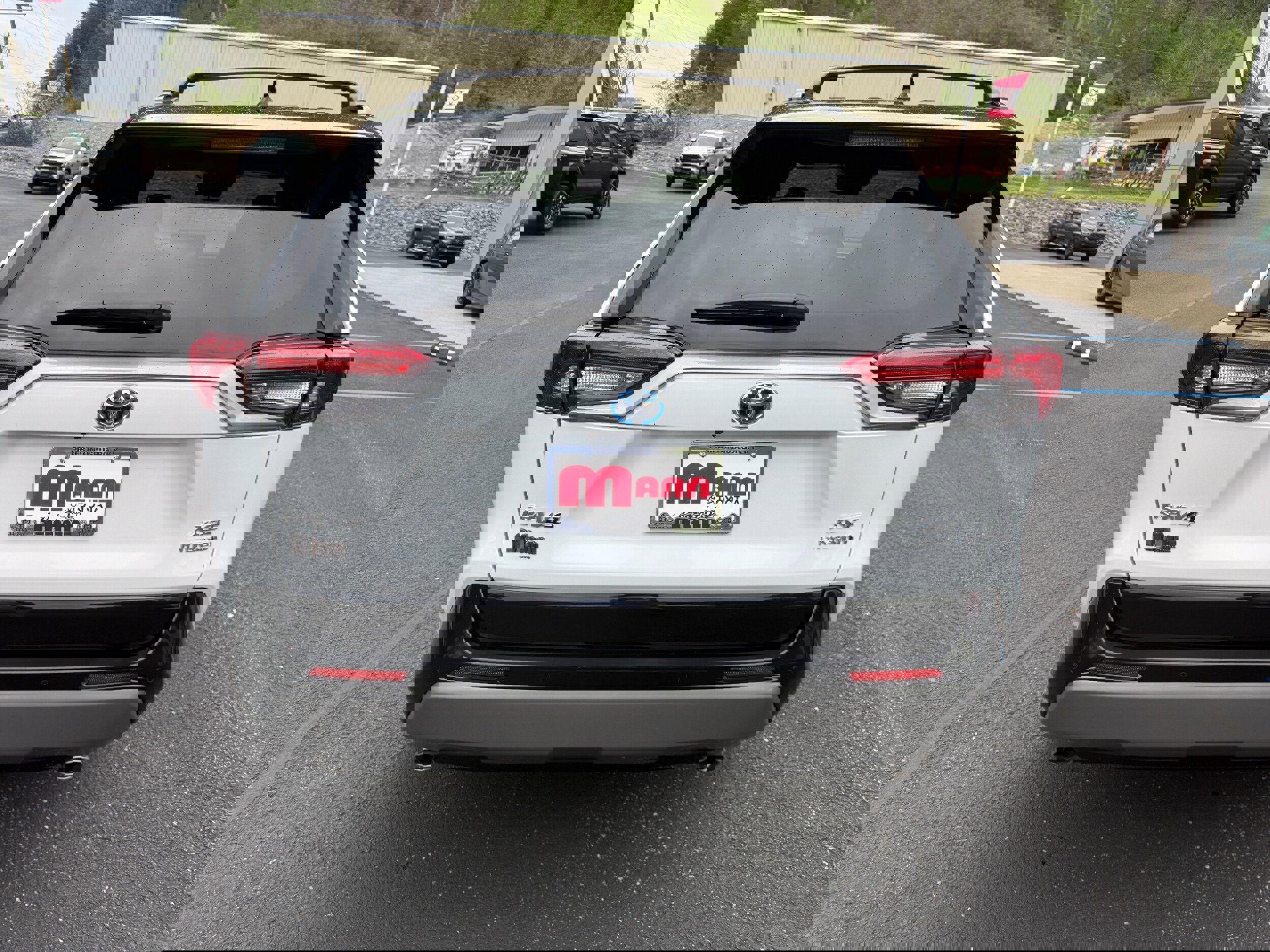 Used 2024 Toyota RAV4 XSE w/ Advanced Technology Package image 8