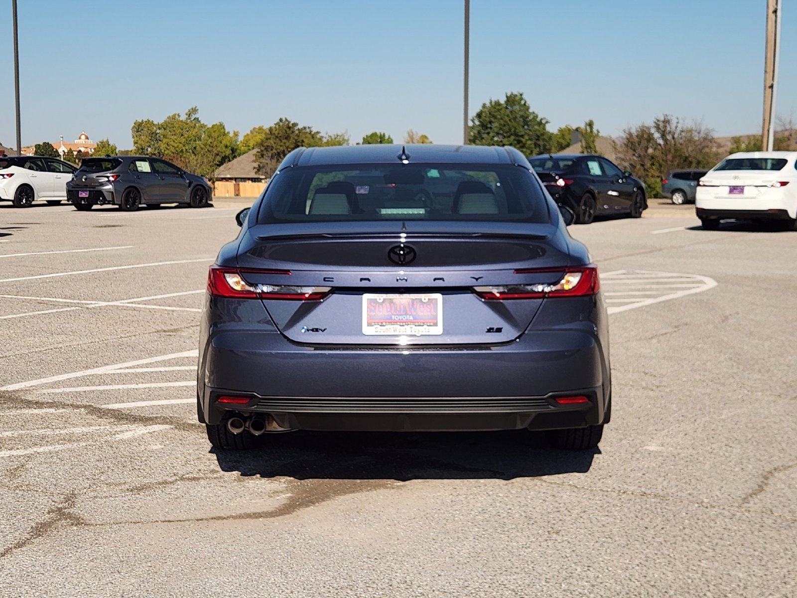 New 2026 Toyota Camry SE w/ Convenience Package FWD image 8