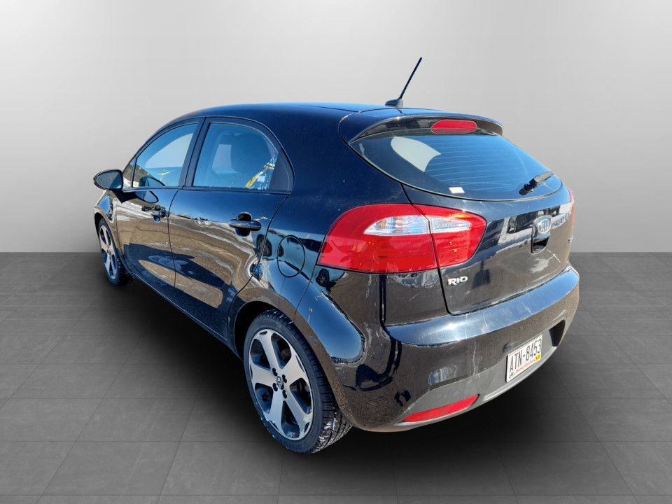 Used 2012 Kia Rio SX image 9