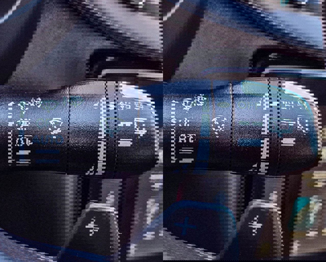 Used 2025 INFINITI QX55 Essential image 26