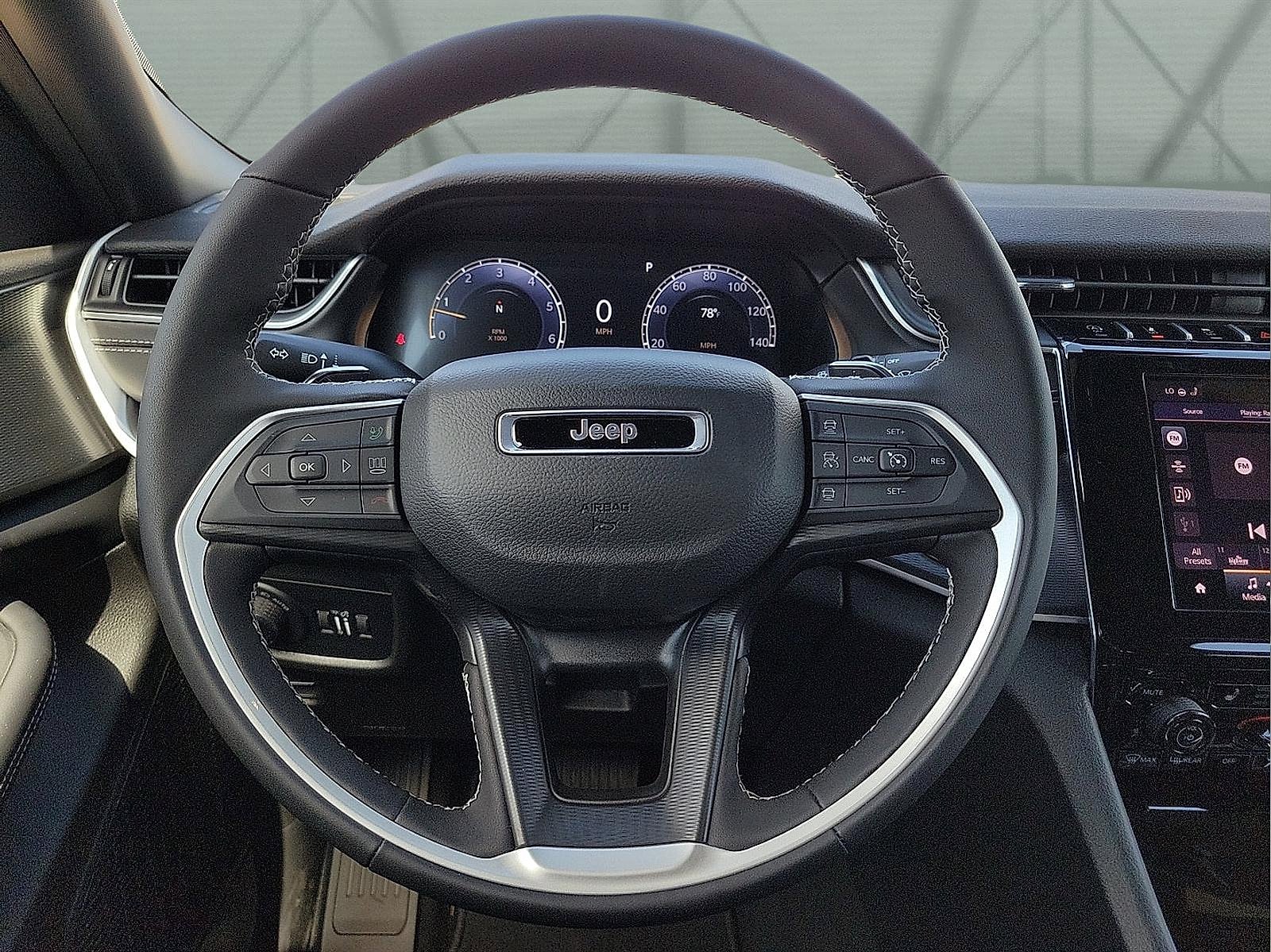 New 2025 Jeep Grand Cherokee L Laredo AWD/4WD image 12