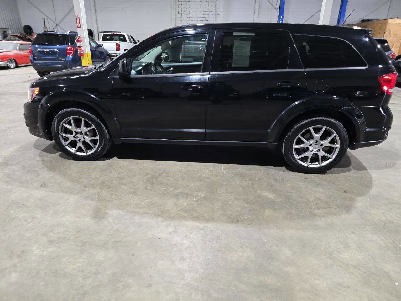 Used 2015 Dodge Journey R/T w/ Flexible Seating Group image 5