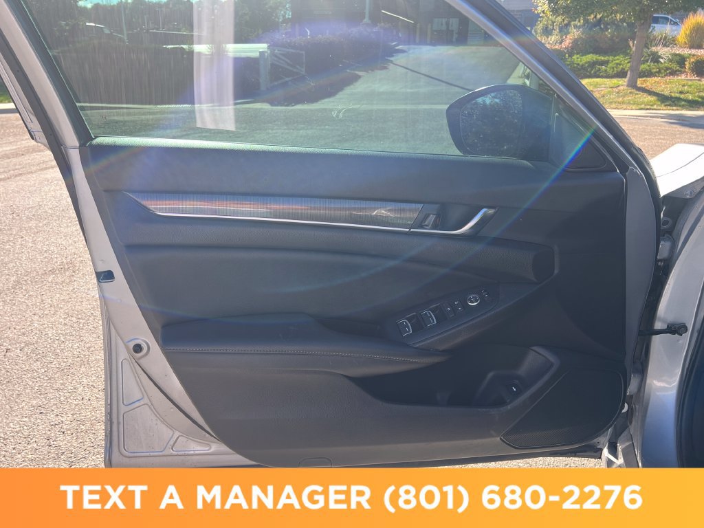 Used 2021 Honda Accord Sport image 12