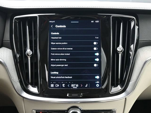 Used 2024 Volvo S60 B5 Ultimate image 16