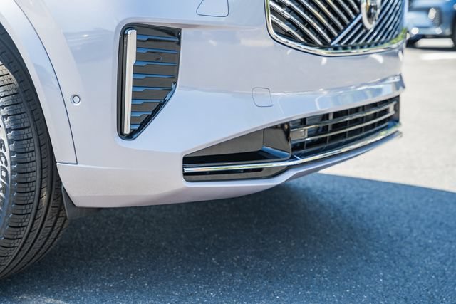 New 2027 Volvo XC90 B6 Plus AWD/4WD image 14