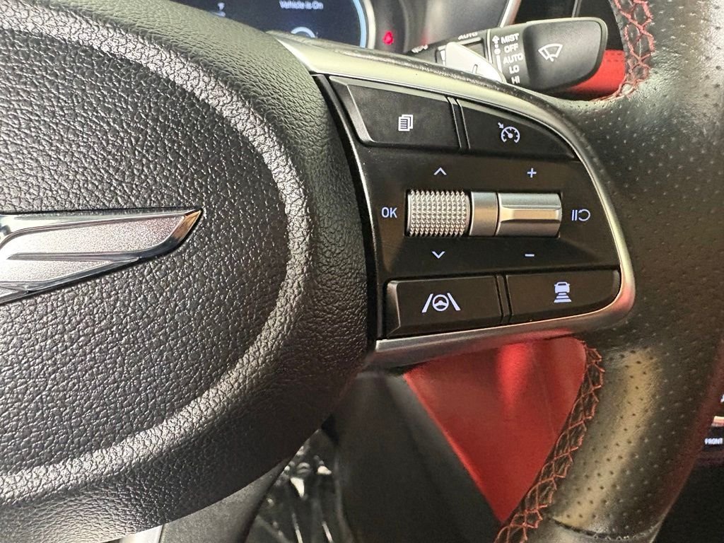 Used 2023 Genesis G70 3.3T w/ Sport Prestige Package RWD image 25