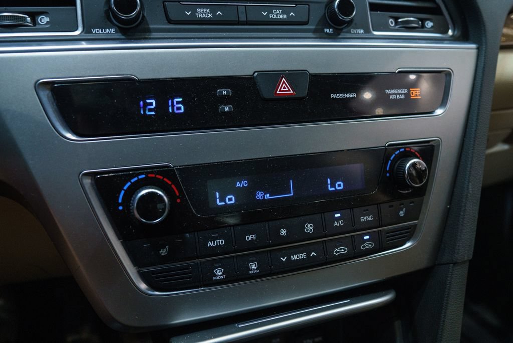 Used 2015 Hyundai Sonata Limited FWD image 27