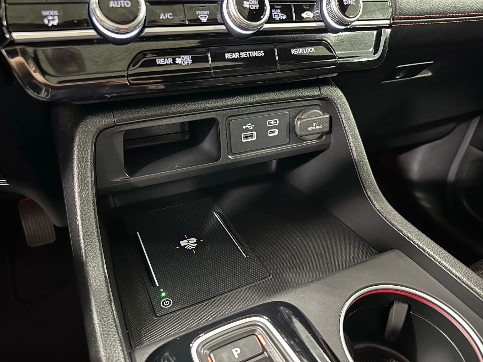 Used 2025 Honda Pilot Black Edition image 34