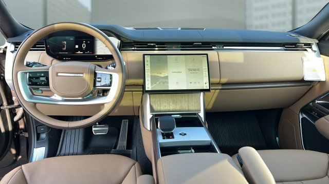 New 2026 Land Rover Range Rover SE image 23