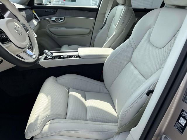 New 2026 Volvo XC90 B6 Ultra w/ Protection Package image 19