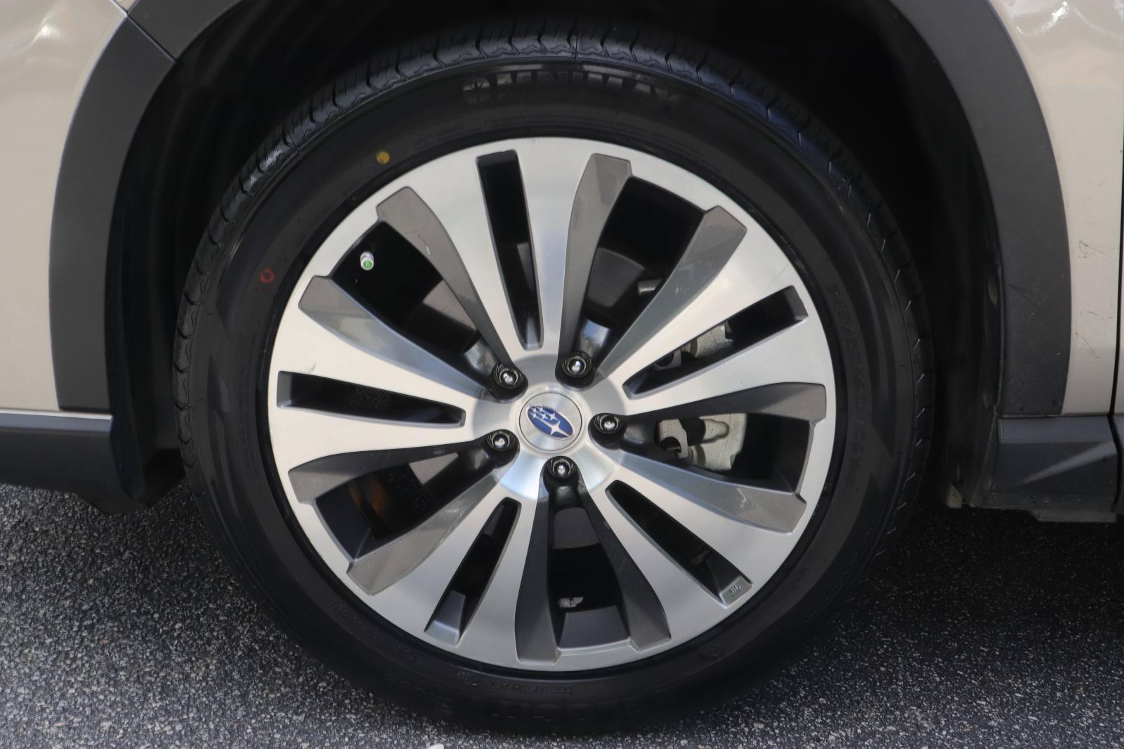Used 2019 Subaru Ascent Limited w/ Popular Package #3 AWD/4WD image 40