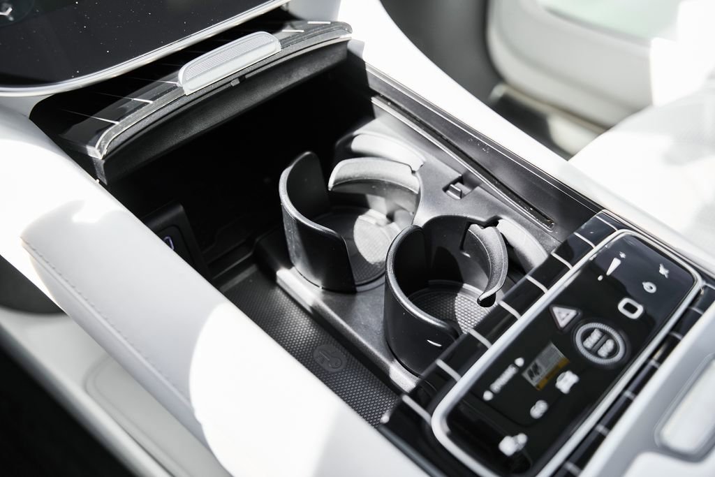 Used 2024 Mercedes-Benz Maybach EQS 680 4MATIC image 79