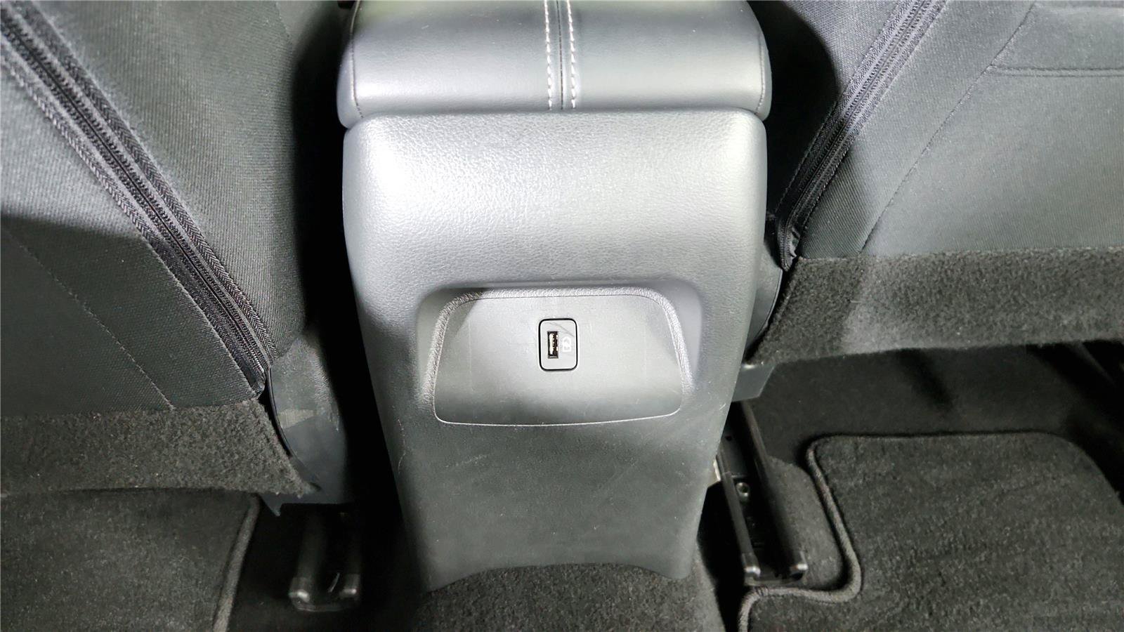 Used 2024 Nissan Sentra SV FWD image 14