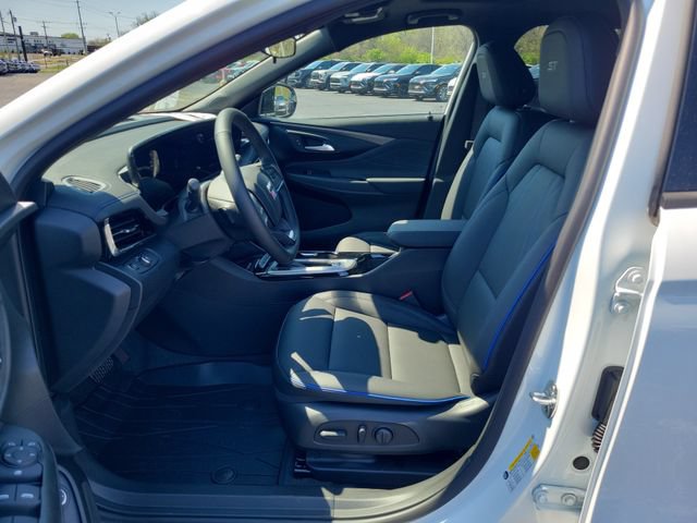 New 2026 Buick Envista Sport Touring w/ Convenience I Package FWD image 16