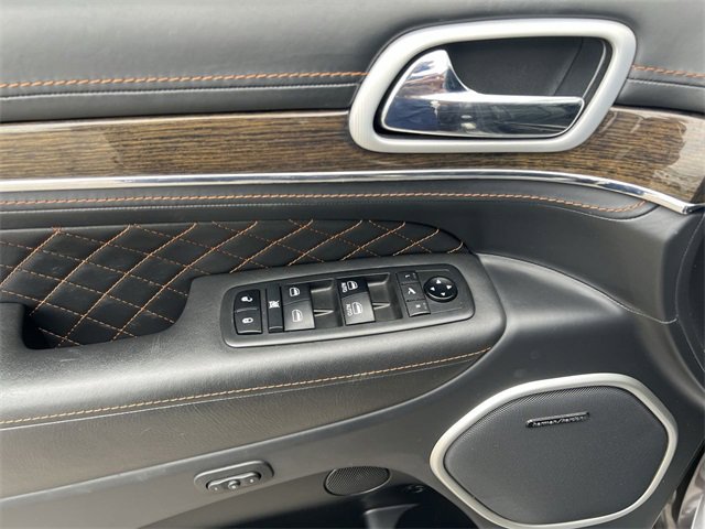 Used 2019 Jeep Grand Cherokee Summit image 23