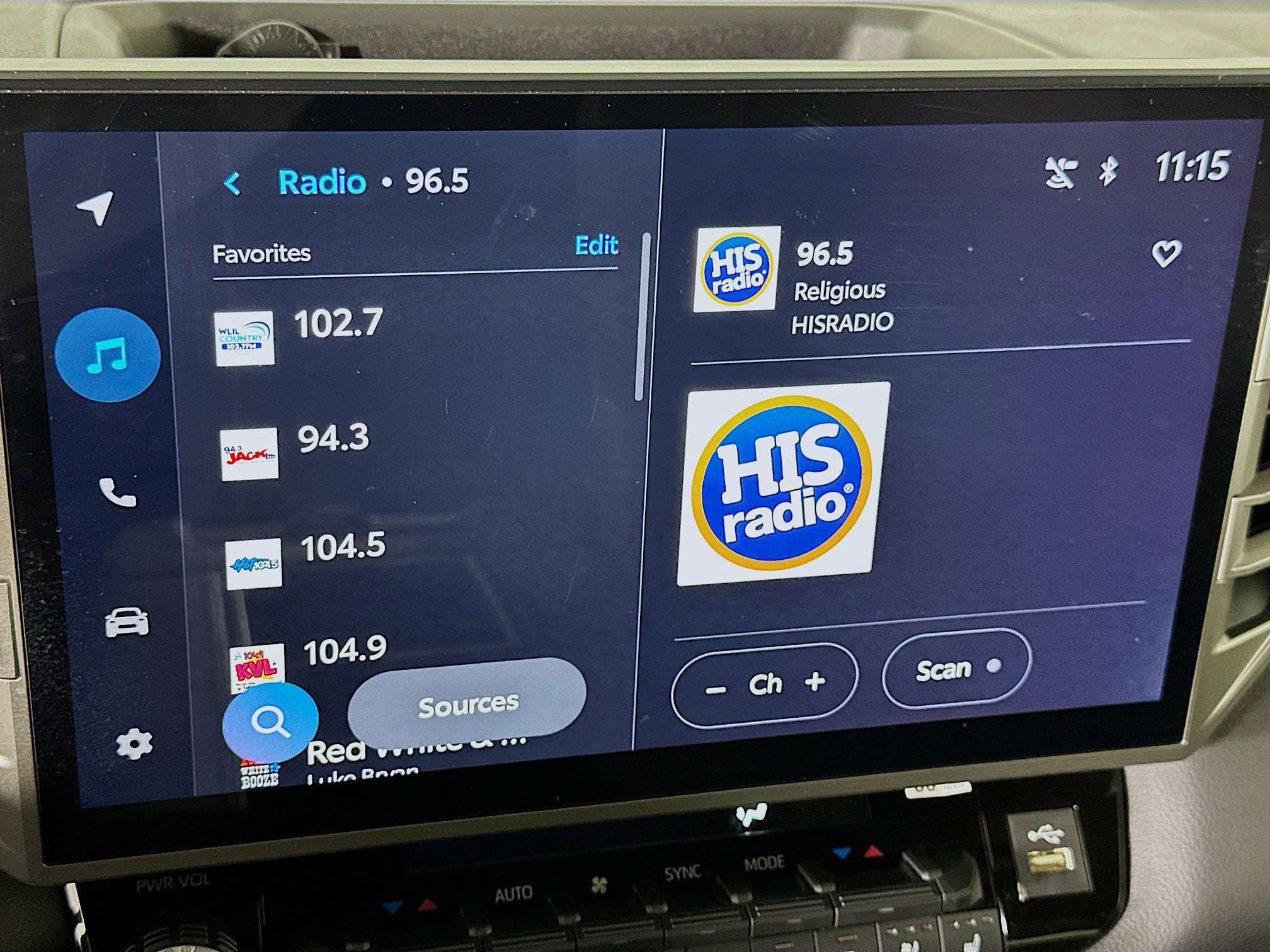 Used 2025 Toyota Tundra Limited image 21