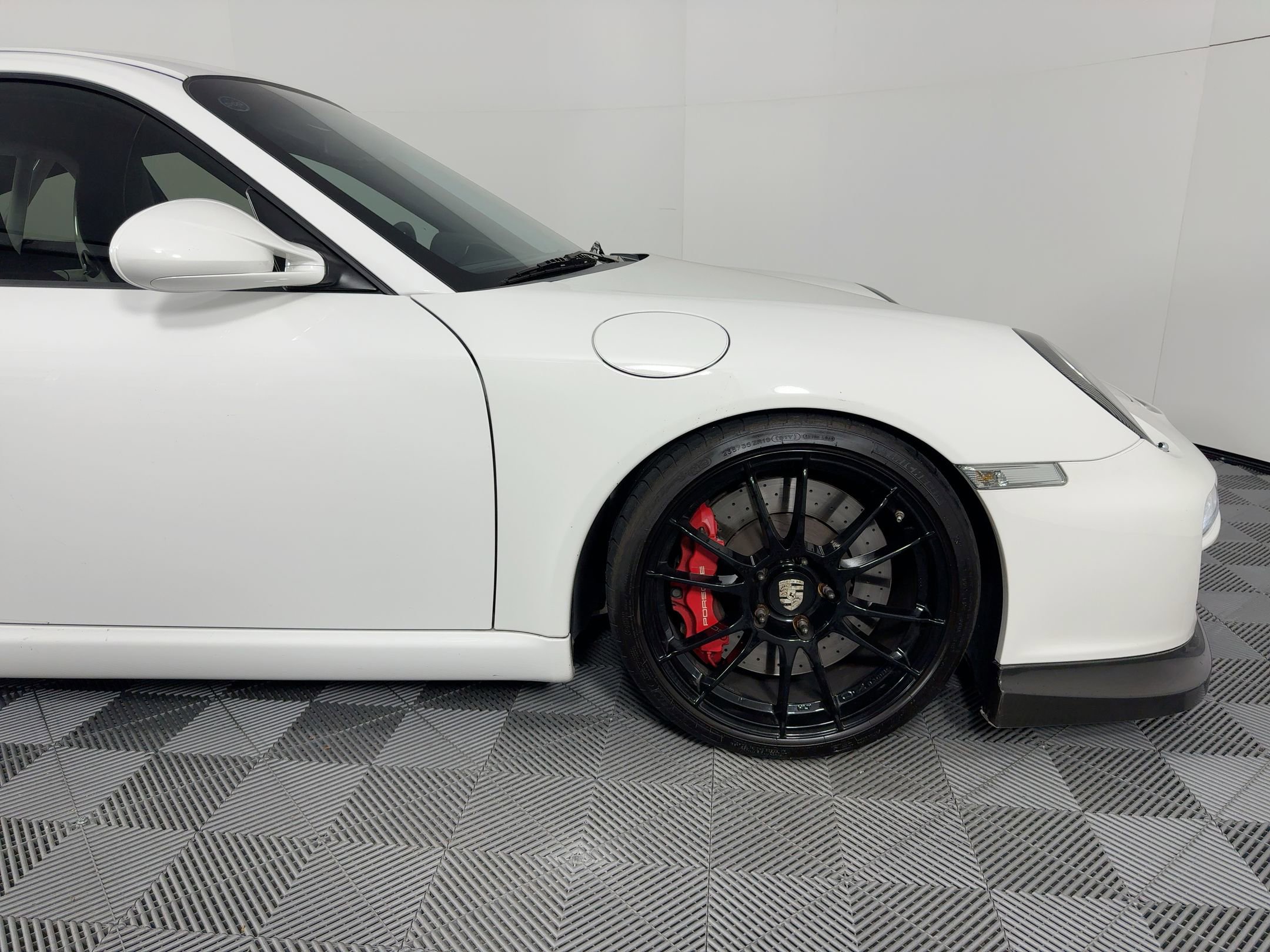Used 2010 Porsche 911 GT3 image 12