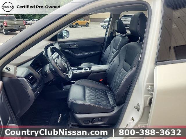 Certified 2022 Nissan Rogue Platinum w/ Head-Up Display Package AWD/4WD image 11