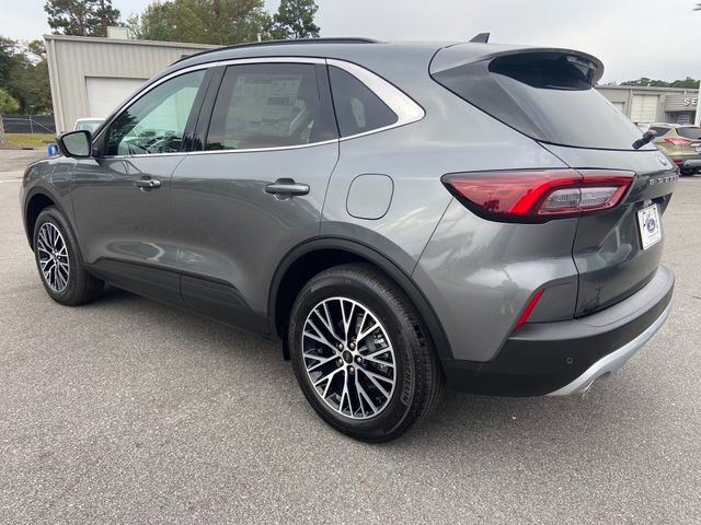 New 2025 Ford Escape SE w/ PHEV Premium Package image 3