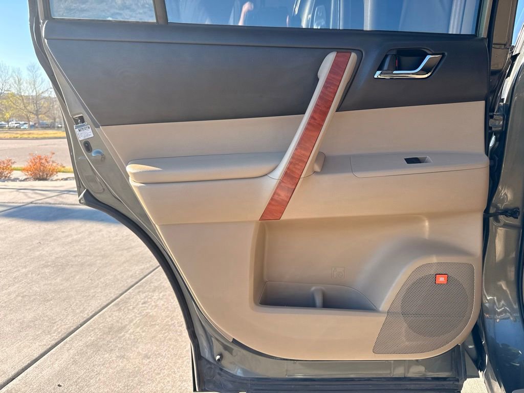 Used 2009 Toyota Highlander Limited image 24